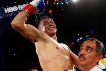 Фотография к новости: Головкин поднимется в весе, если не договорится о бое с «Канело» - Абель Санчес