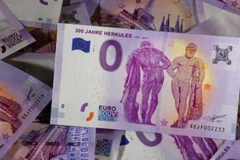 Фотография к новости: Купюры номиналом ноль евро напечатали в Германии