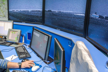 Фотография к новости: Самолет Ту-154 Минобороны РФ пропал после взлета из Сочи