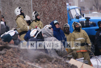 Фотография к новости: Врачи рассказали о состоянии мужчины, найденного под обломками дома в Шахане