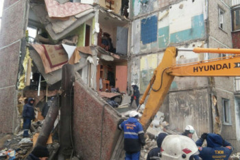 Фотография к новости: Погибло 9 человек в рухнувшем доме в Карагандинской области (ВИДЕО)