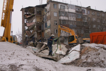Фотография к новости: В Астане объявлен сбор помощи пострадавшим при обрушении дома в Шахане