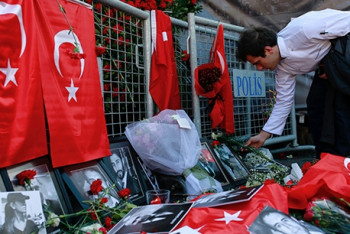 Фотография к новости: Власти Турции установили личность устроившего теракт в Стамбуле