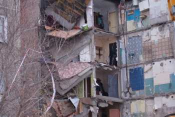 Фотография к новости: По одному млн тенге выплатит пострадавшим шаханцам акимат (ФОТО)