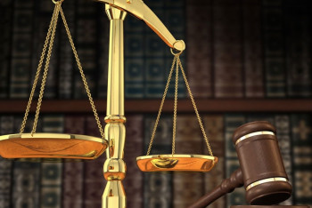 Фотография к новости: Задержанные аудиторы и руководители «Казахавтодора» признали свою вину