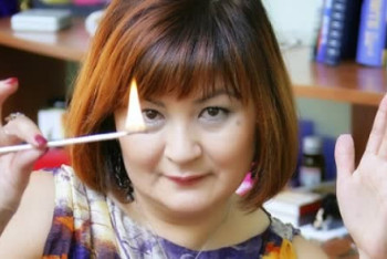 Фотография к новости: Экстрасенса Бахыт Жуматову обманули лжежурналисты из Украины (ФОТО)