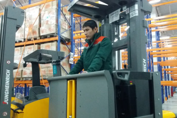 Фотография к новости:  В день 25-летия независимости в Актобе открылся  транспортно-логистический центр (ФОТО)