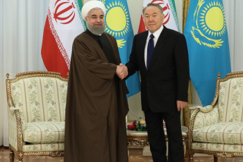 Фотография к новости: Упростить визовый режим и развивать туризм договорились президенты РК и Ирана