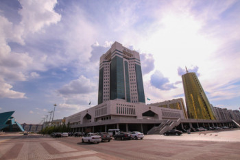 Фотография к новости: Мамин поручил уделить должное внимание организации летнего досуга детей