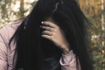 Фотография к новости: "Сын умер - Вы уже не многодетная". В Кокшетау мать убитого подростка получит положенное по закону жильё