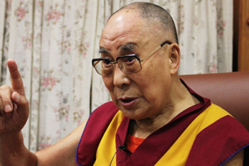 Фотография к новости: Далай-лама раскрыл секрет счастья