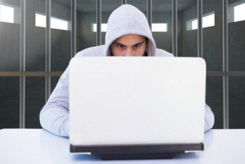 Фотография к новости: Осужденные смогут общаться с родными по видеосвязи и делать покупки в онлайн-магазинах