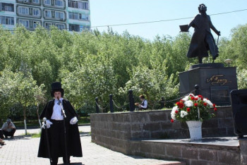 Фотография к новости: "Двойники" Пушкина выйдут на улицы столицы Казахстана