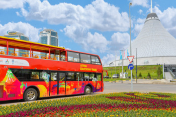 Фотография к новости: Экскурсии на двухэтажных автобусах Нур-Султана 9 июня будут бесплатными