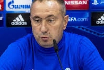 Фотография к новости: Забудем про Кабанангу и сыграем в хороший футбол – Стоилов о матче со Спортингом