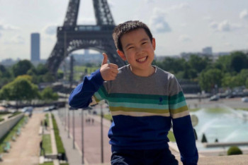 Фотография к новости: Восьмилений казахстанец победил в чемпионате по шахматам во Франции