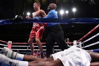 Фотография к новости: Более 12 тысяч зрителей посетили бой Головкина в Нью-Йорке