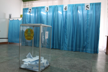 Фотография к новости: Голосование прошло в павлодарском роддоме и СИЗО