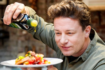 Фотография к новости: 22 из 25 ресторанов Джейми Оливера закрылись из-за банкротства 