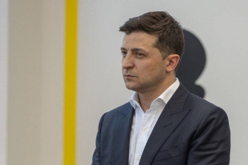 Фотография к новости: Зеленский отменил 200 указов предыдущих президентов Украины