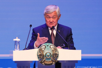 Фотография к новости: Выделение АСП ни в коем случае не связано с выборами – Сапарбаев