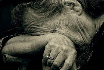 Фотография к новости:  Внучка ищет бабушку, пропавшую после взрыва в Арыси