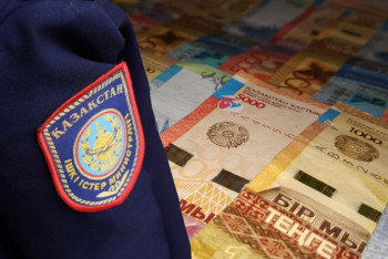 Фотография к новости: В МВД рассказали, каким категориям полицейских повысят зарплату с 1 июля 