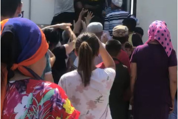 Фотография к новости: Два пункта сбора материальной помощи жителям Арыси открыты в Туркестане и Шымкенте