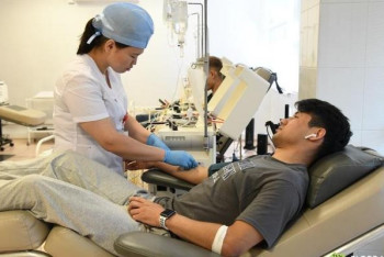 Фотография к новости: Астанчане сдают кровь для пострадавших в Арыси