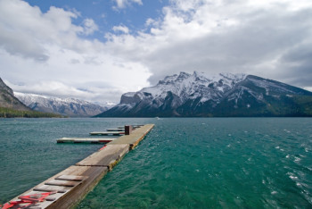 Фотография к новости: Ученые заявили, что вода в Байкале полностью отравлена 