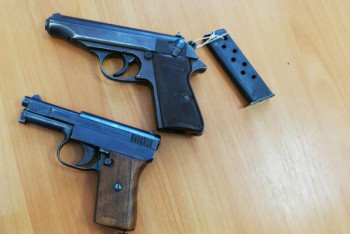 Фотография к новости: Маузер и браунинг столетней давности сдали в полицию Павлодара