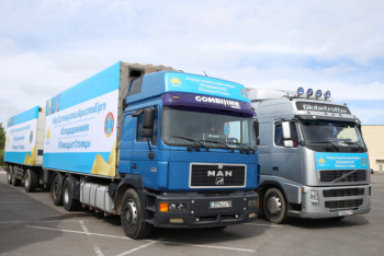 Фотография к новости: 120 тонн гуманитарного груза отправили в Арысь из столицы