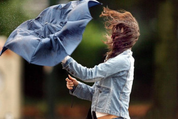 Фотография к новости: Штормовое предупреждение объявлено в пяти областях Казахстана 