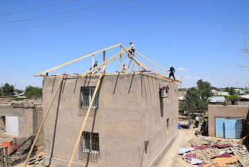 Фотография к новости: В Арыси восстановительные работы проведены в 434 домах