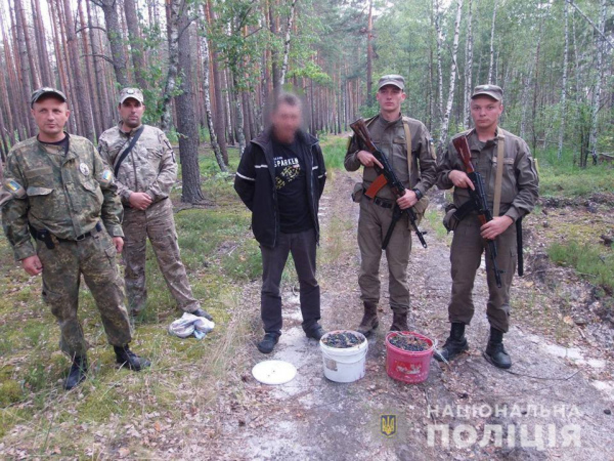  фото управления Национальной полиции Украины в Киевской области.