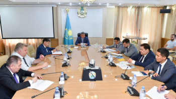 Фотография к новости: Погрузка зерна акмолинскими железнодорожниками за полгода составила 2,3 млн. тонн