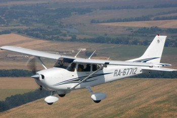 Фотография к новости: В Швеции девять человек погибли при крушении одномоторного самолёта