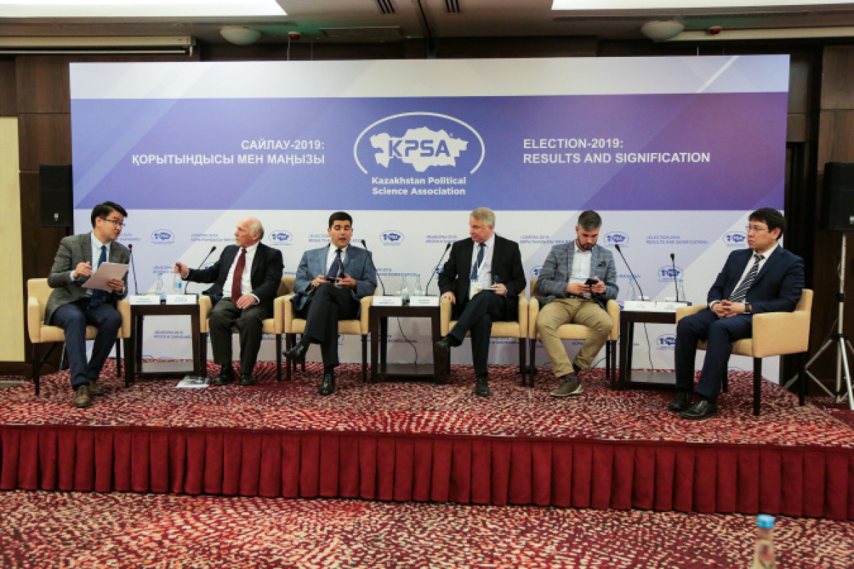  Арман Мухатов