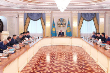 Фотография к новости: Токаев провел совещание с акимами