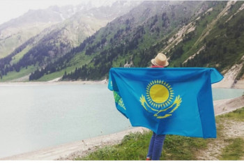 Фотография к новости: Казахстанцы посетят популярные туробъекты страны с известными блогерами 