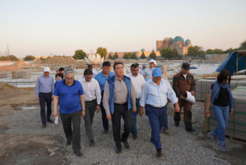 Фотография к новости: Мамин проинспектировал восстановительные работы в Арыси и темпы застройки Туркестана