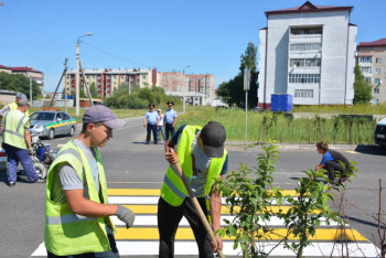 Фотография к новости: Пешеходный переход установили в Петропавловске во время "Приемной на дороге"