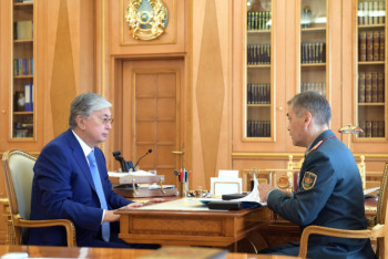 Фотография к новости: Токаев принял министра обороны 