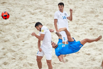 Фотография к новости: Пляжному футболу не хватает должной поддержки, считает игрок сборной Казахстана