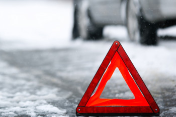 Фотография к новости: Пьяный водитель без прав устроил ДТП на трассе в Павлодаре 