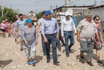 Фотография к новости: Аким Нур-Султана посетил окраины города 