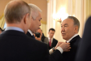 Фотография к новости: Безумно милый снимок из личного архива Елбасы появился в сети