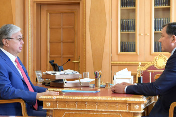 Фотография к новости: Токаев поручил акиму Атырауской области усилить поддержку социально уязвимых слоев населения