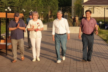 Фотография к новости: Сторонники Алмазбека Атамбаева выдвинули ультиматум властям