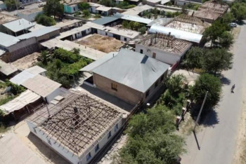 Фотография к новости: В 77 домах в Арыси не начаты ремонтные работы из-за отсутствия хозяев